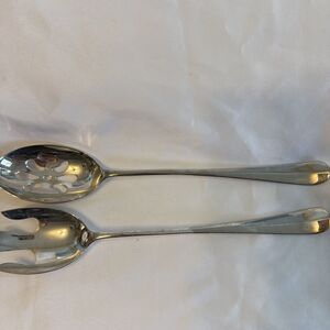 OLD GEORGIAN STYLE SILVERPLATED LARGE SALAD SERVING & TOSS FORK & SPOON SET